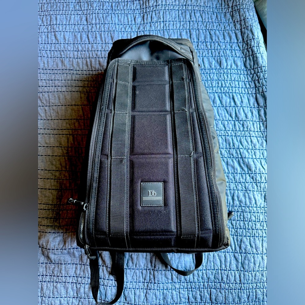 DB Journey 20L Hugger Backpack